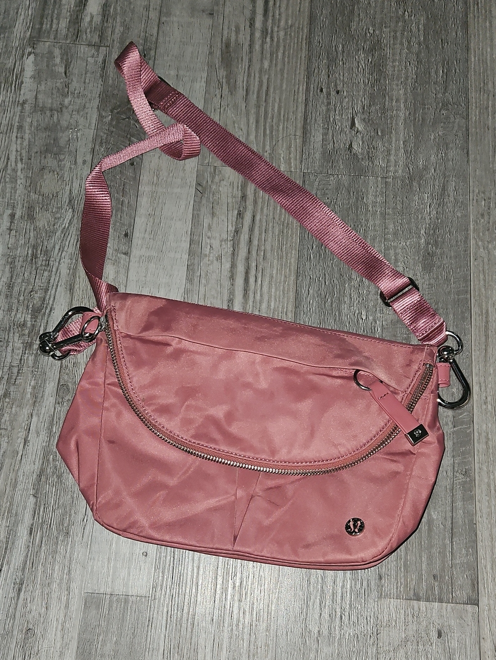 lululemon athletica Dusty Rose Crossbody Bag